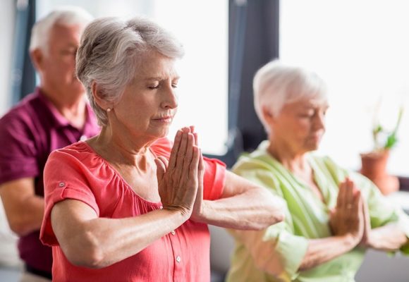 Yoga para personas mayores